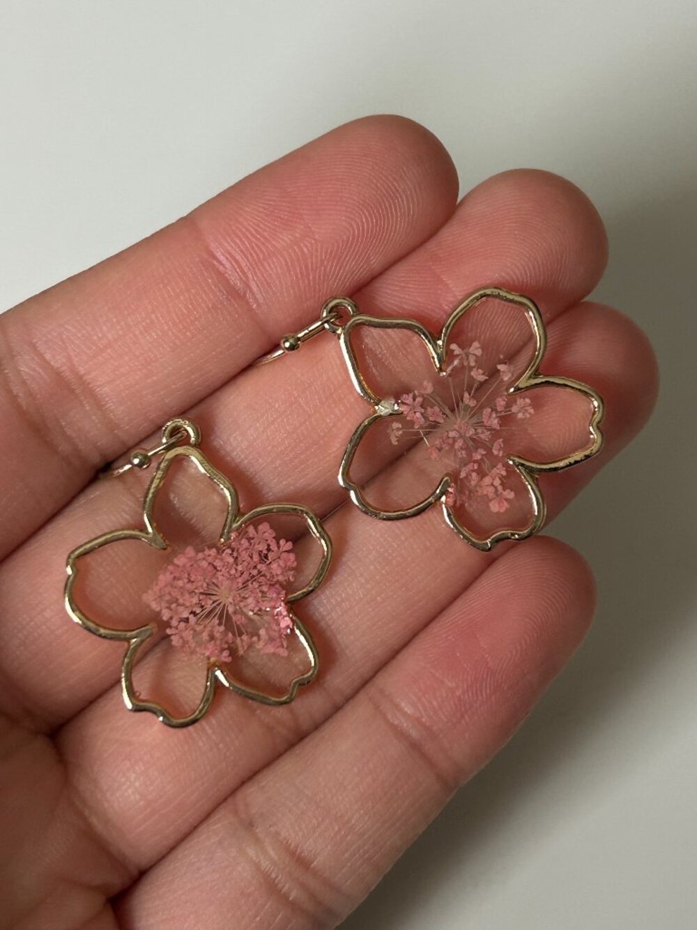 Gold Tone Pink Cherry Blossom Resin Dangle Earrings Delicate Coquette Springtime